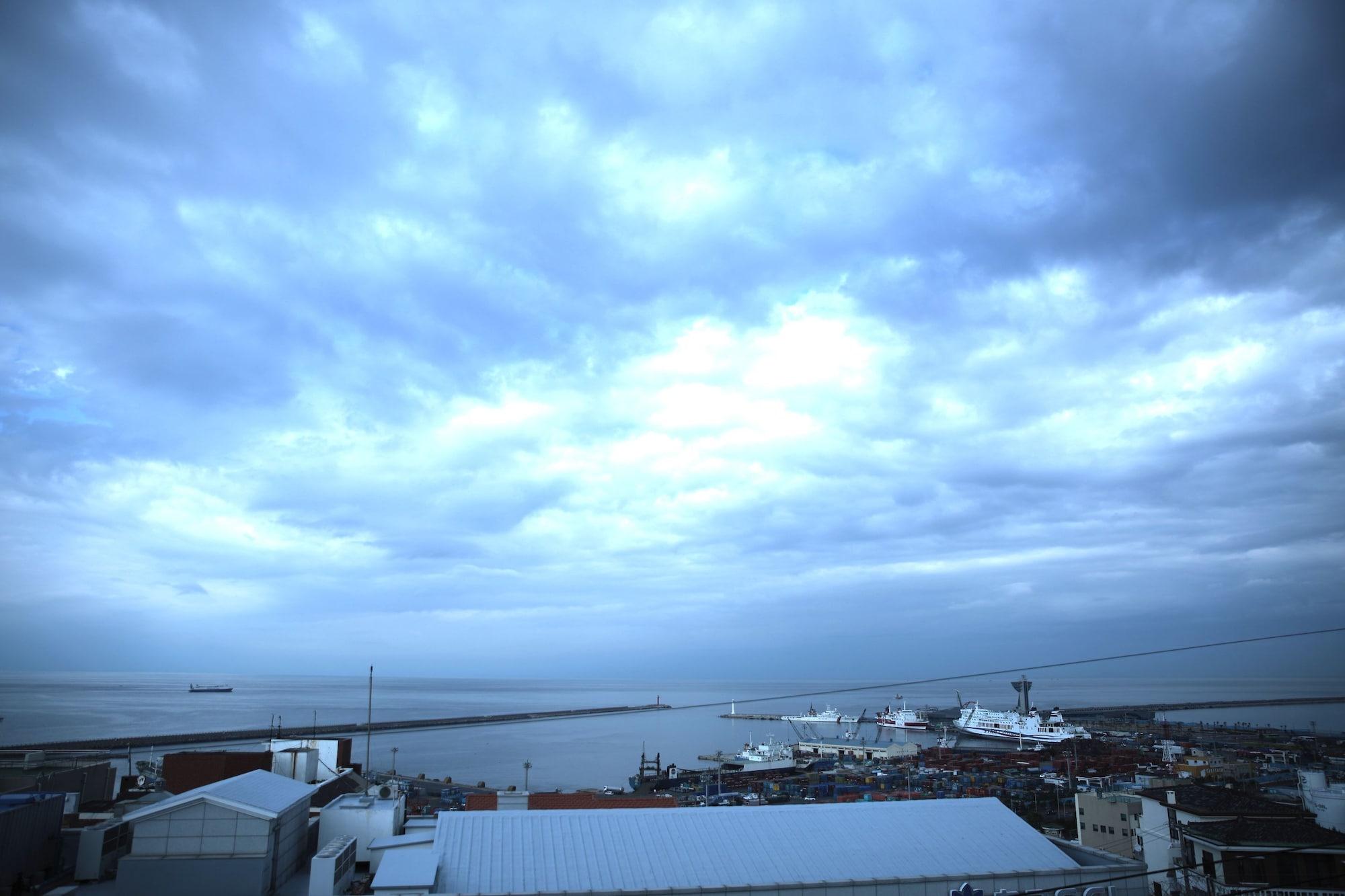 Harbor Hotel Csedzsu Kültér fotó