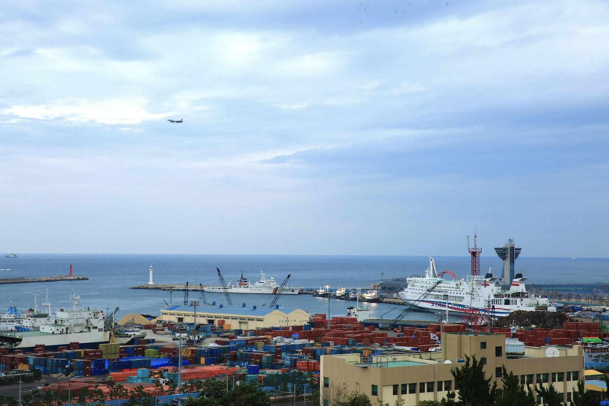 Harbor Hotel Csedzsu Kültér fotó