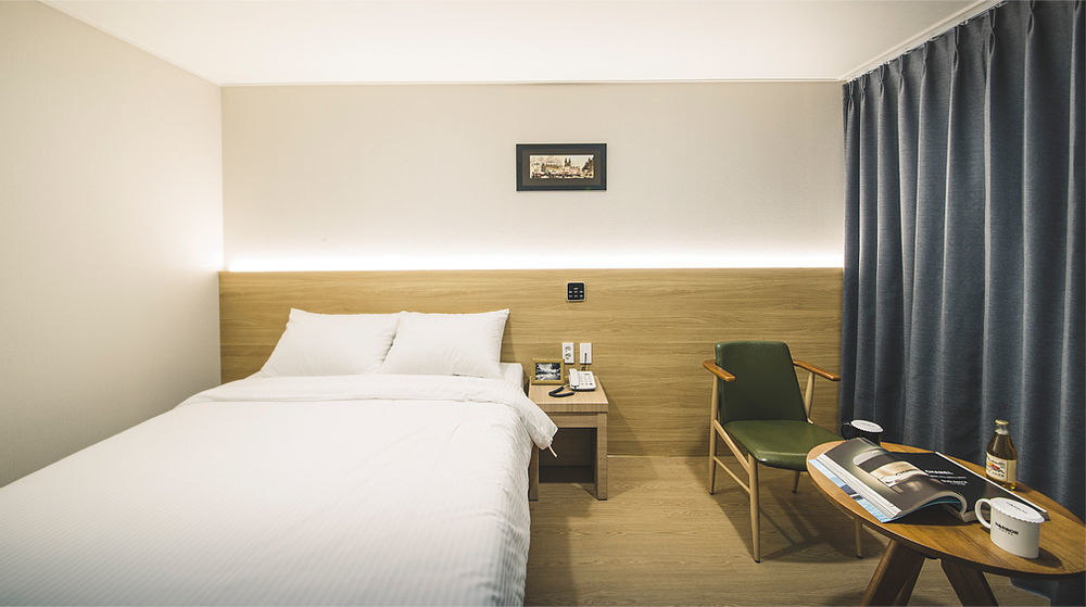 Harbor Hotel Csedzsu Kültér fotó